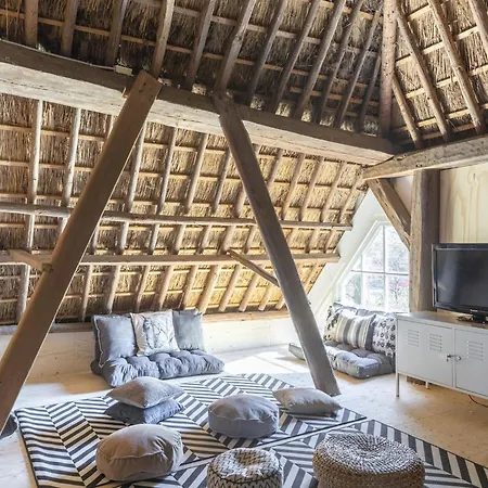 With Near Sea And Forest, Cleaning Included *